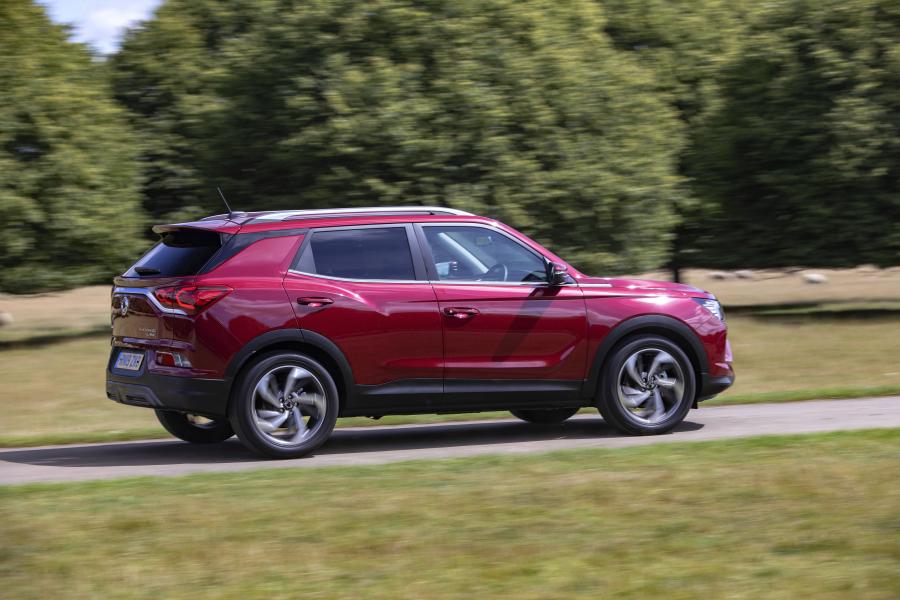  SsangYong Korando Ultimate (C300) 2019 года  (UK) (фото 4 из 28)